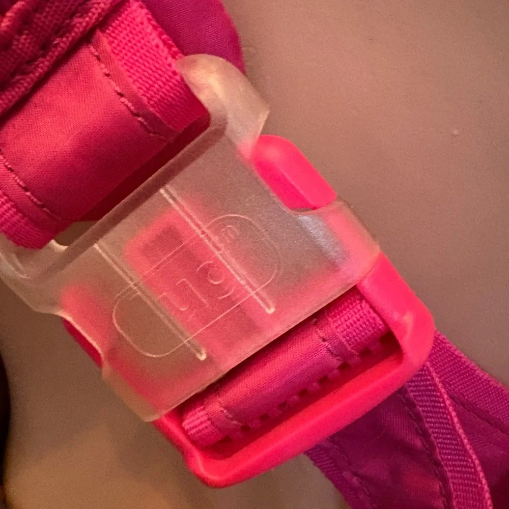Lug Pink Fuchsia Quilted Sling Bag - Picture 8 of 13